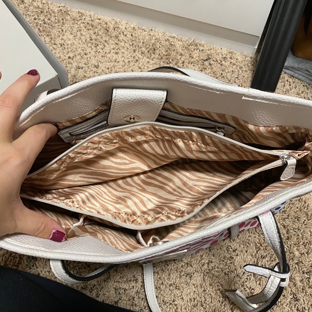 Purse - Picture 5 of 12